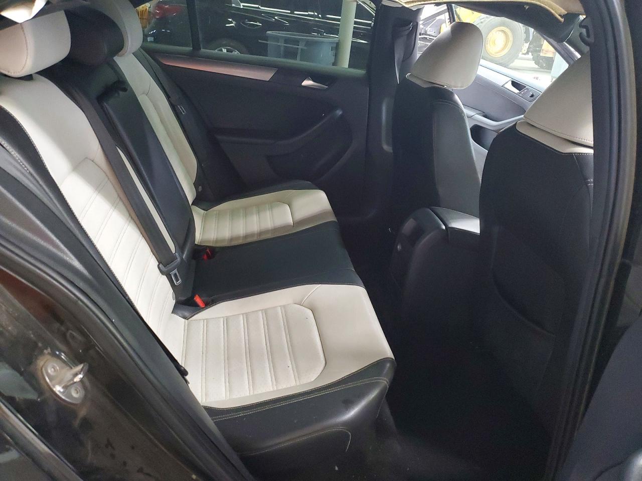 2016 VOLKSWAGEN JETTA