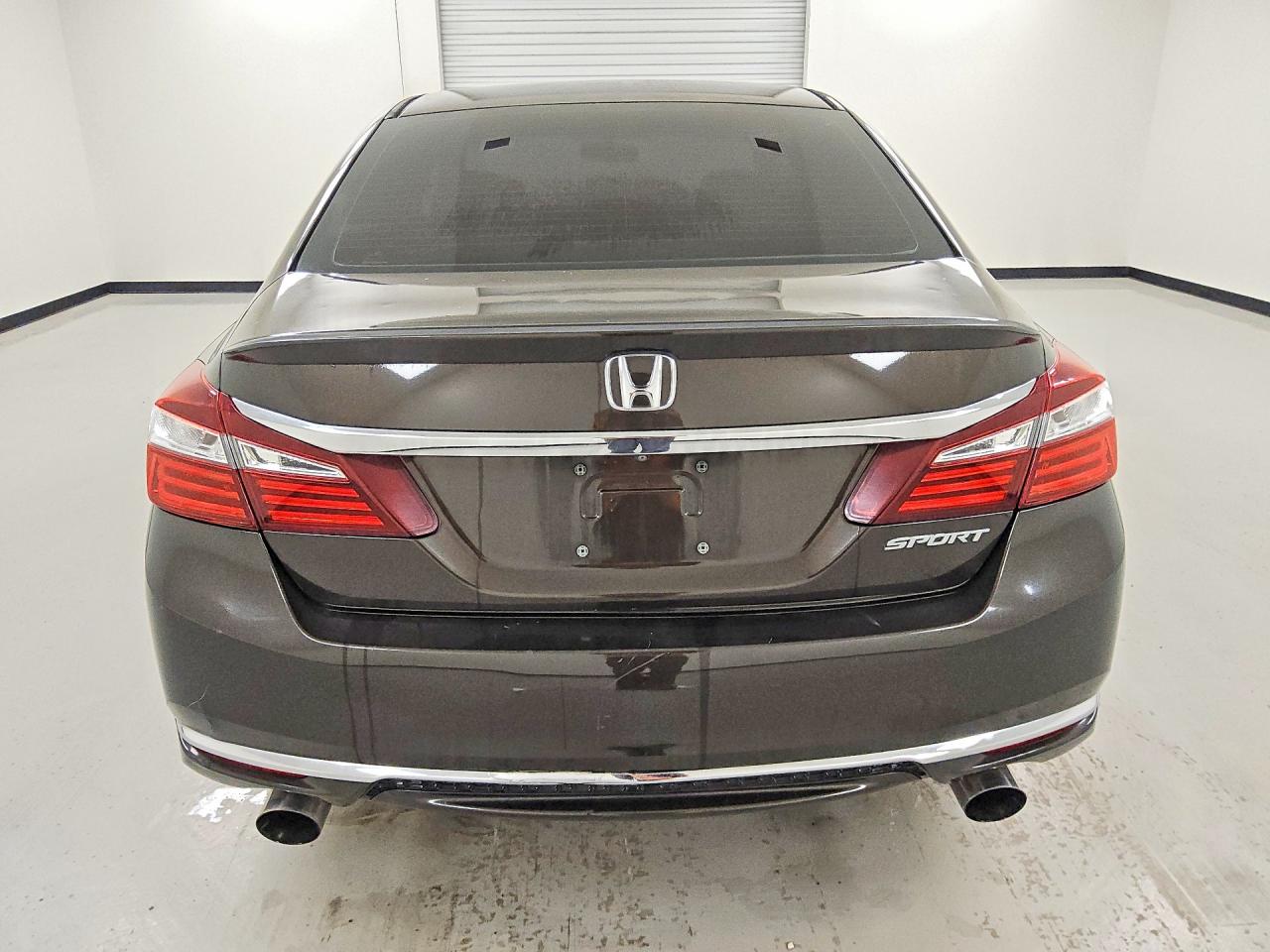 2016 HONDA ACCORD