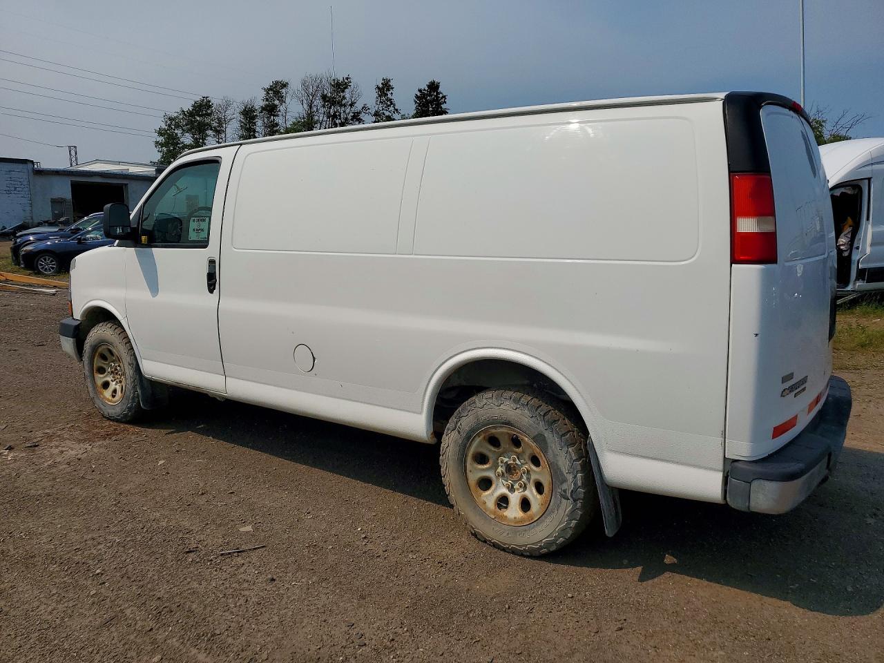 2012 CHEVROLET EXPRESS