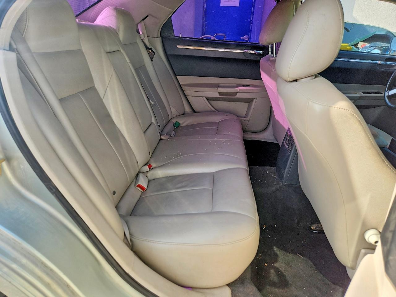 2006 CHRYSLER 300