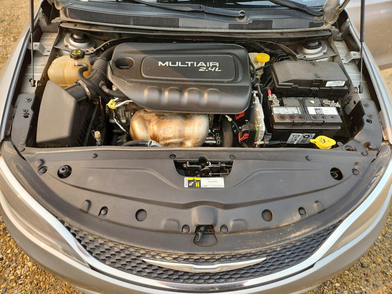 2015 CHRYSLER 200