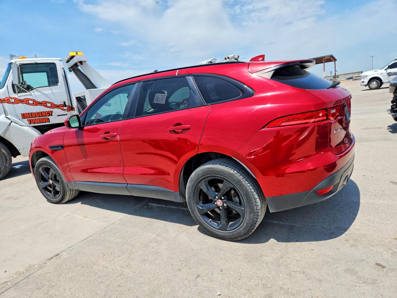 2017 JAGUAR F-PACE