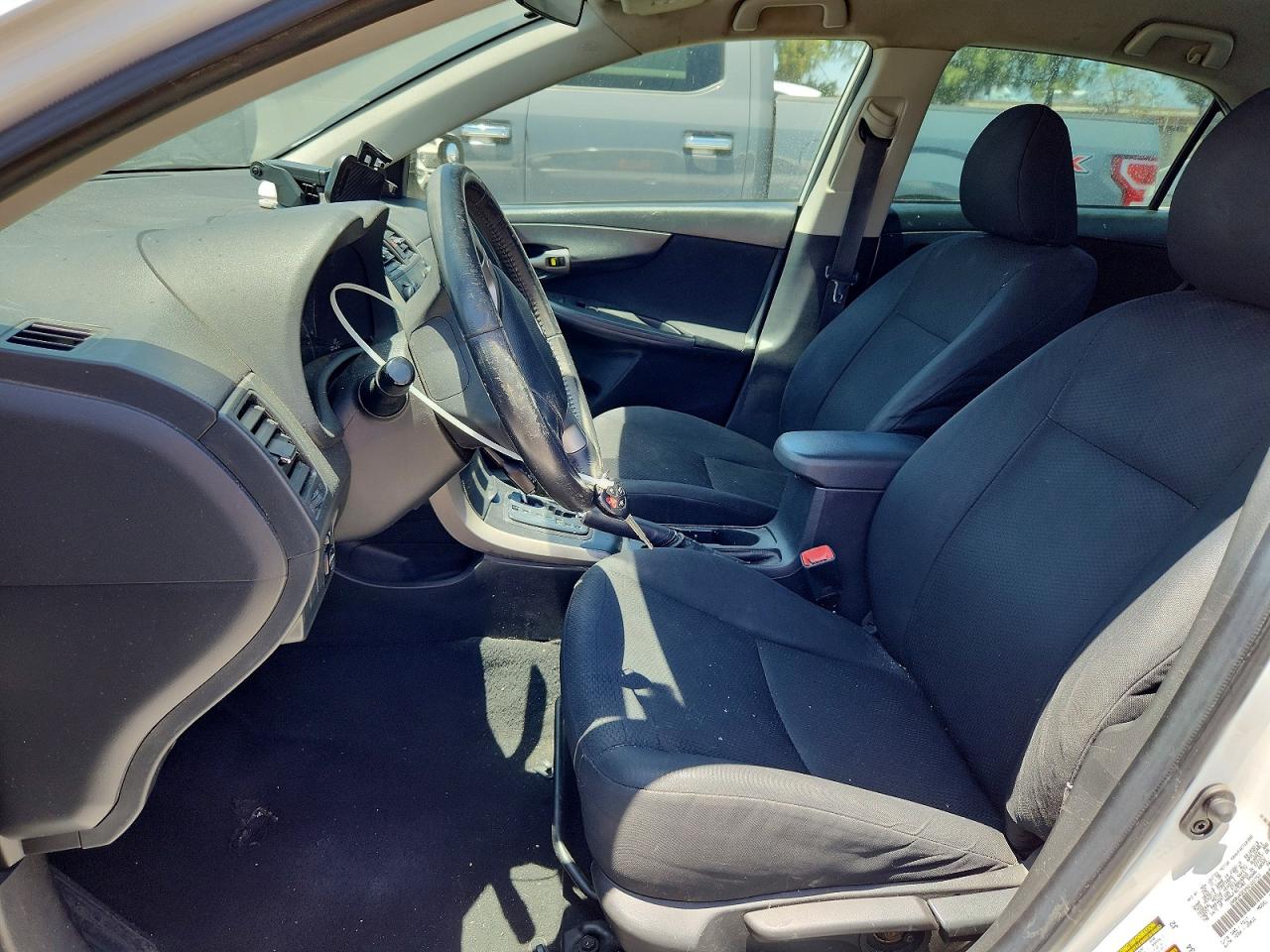 2009 TOYOTA COROLLA
