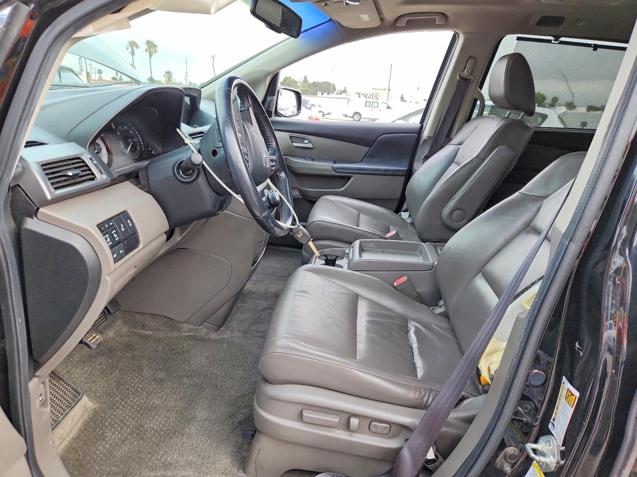 2011 HONDA ODYSSEY