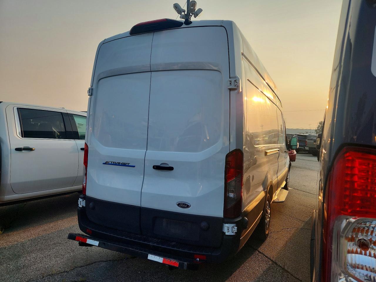2022 FORD TRANSIT