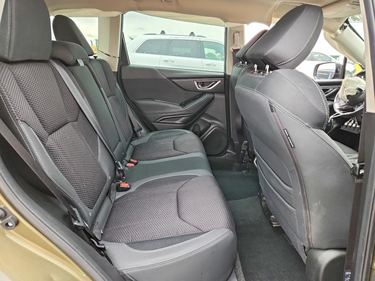 2024 SUBARU FORESTER