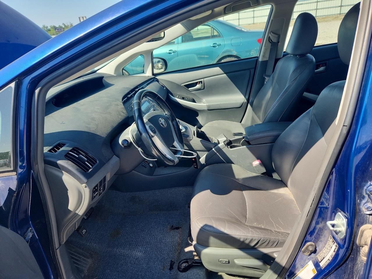 2011 TOYOTA PRIUS