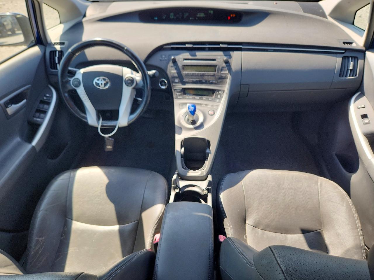 2011 TOYOTA PRIUS