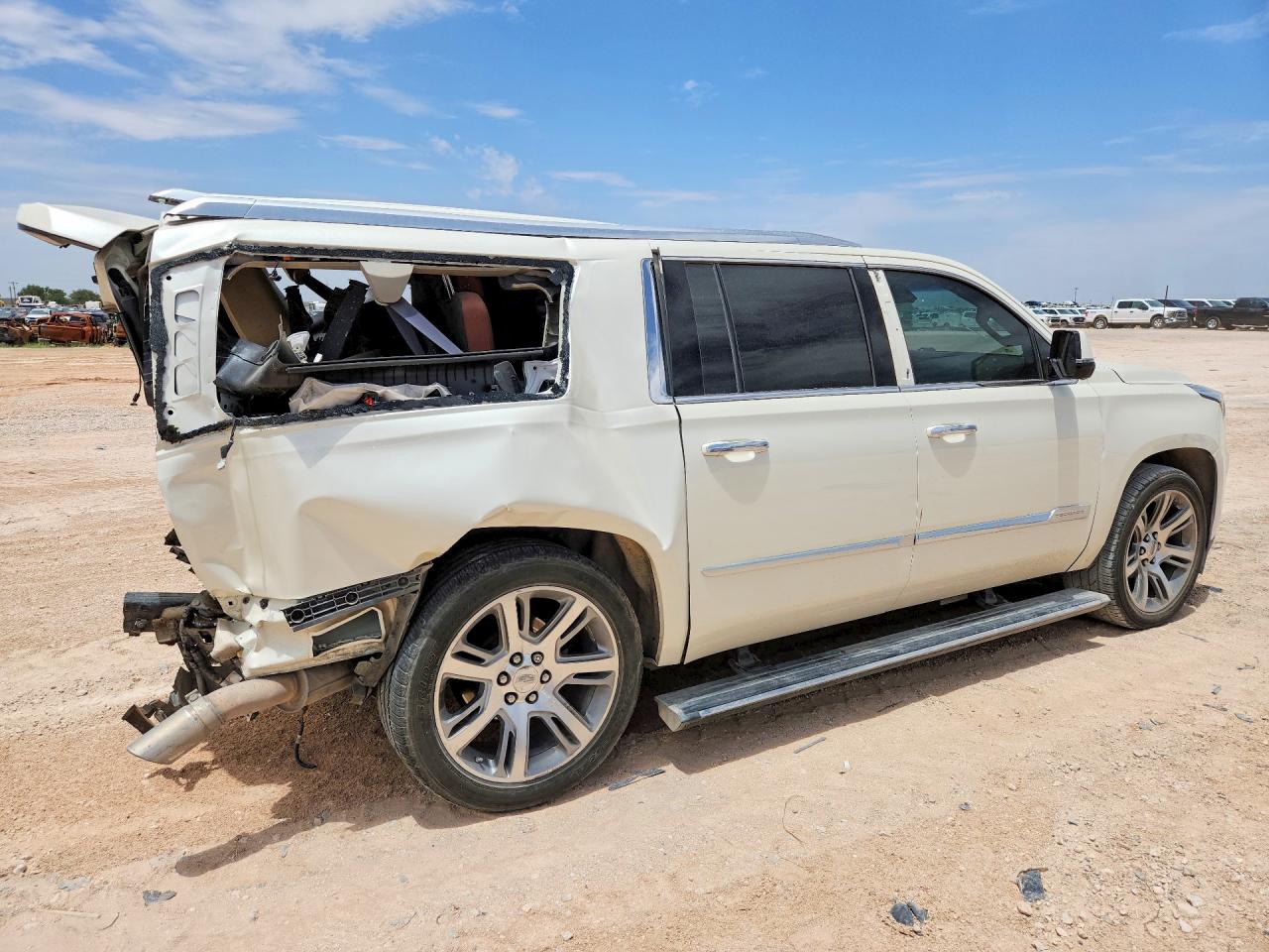 2015 CADILLAC ESCALADE