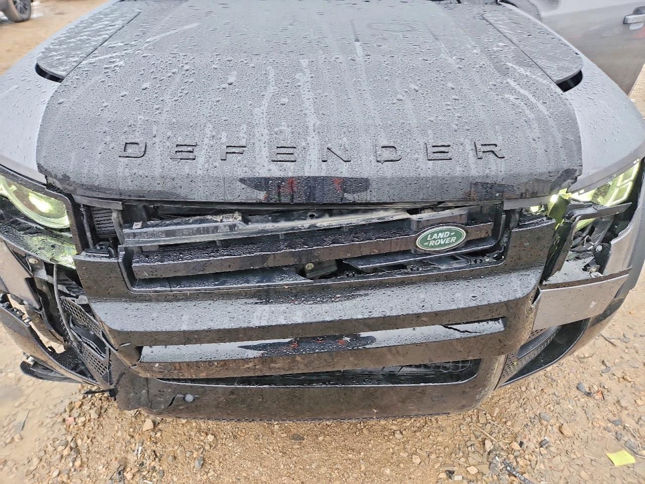 2023 LAND ROVER DEFENDER