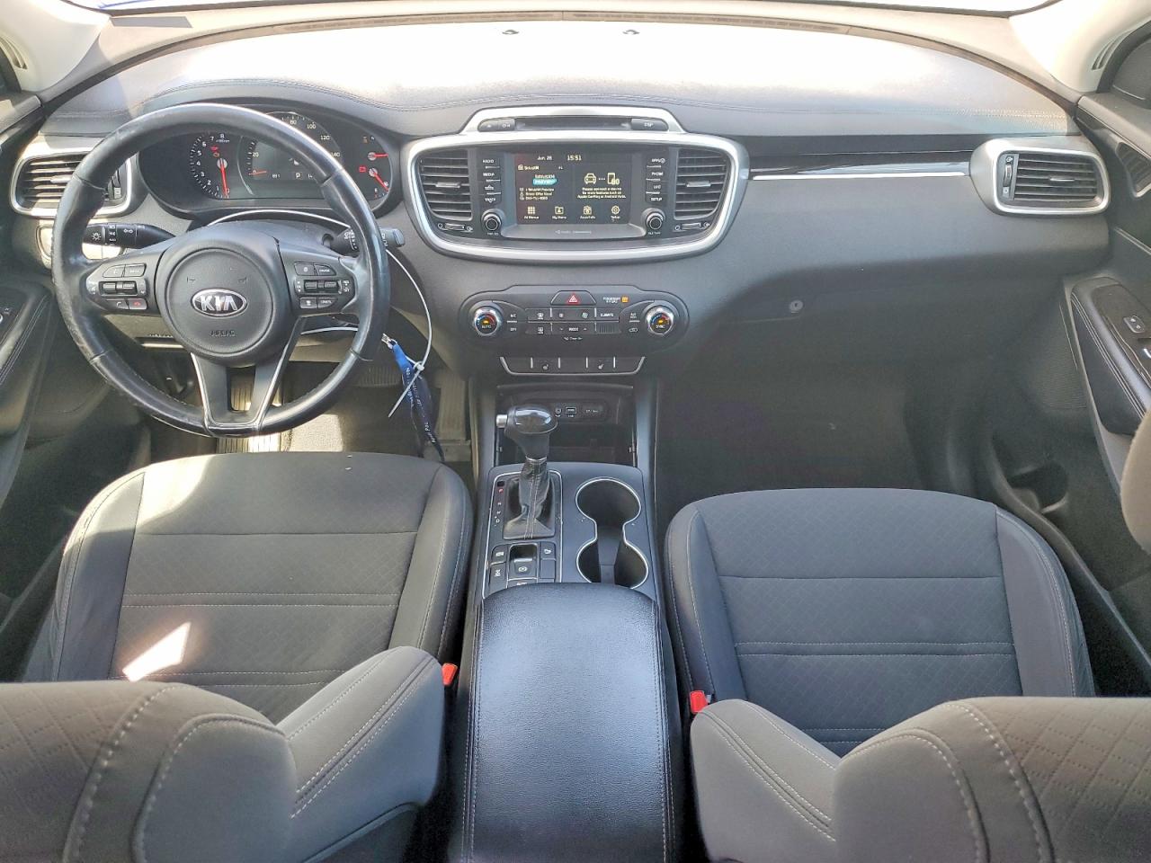 2017 KIA SORENTO