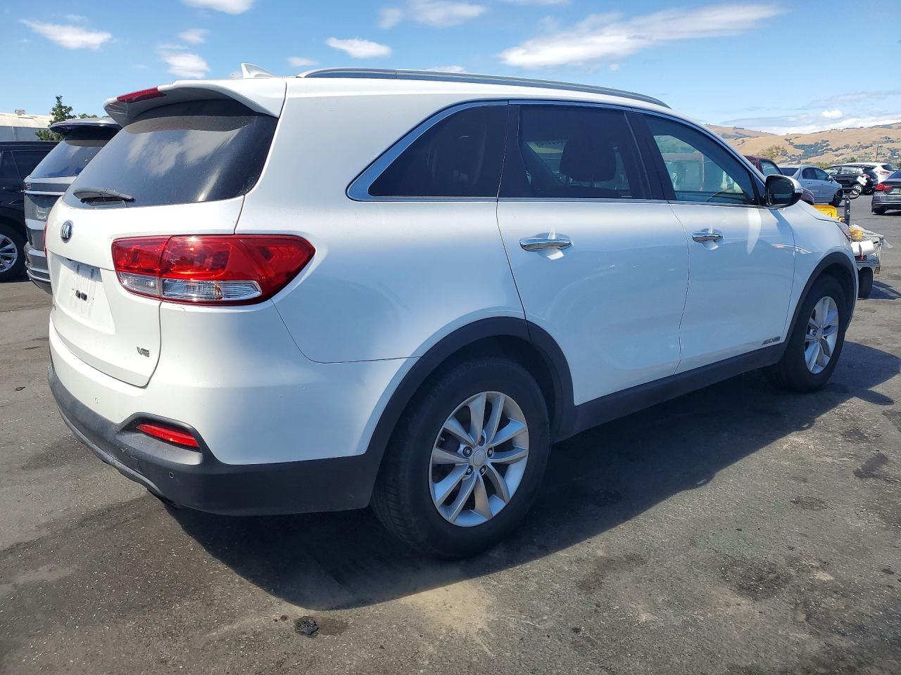 2017 KIA SORENTO