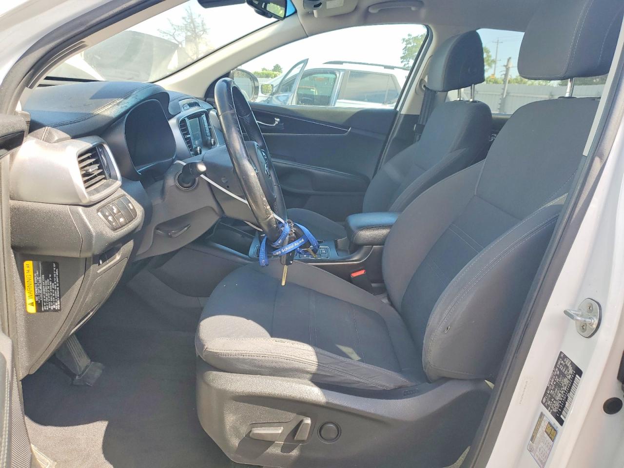 2017 KIA SORENTO