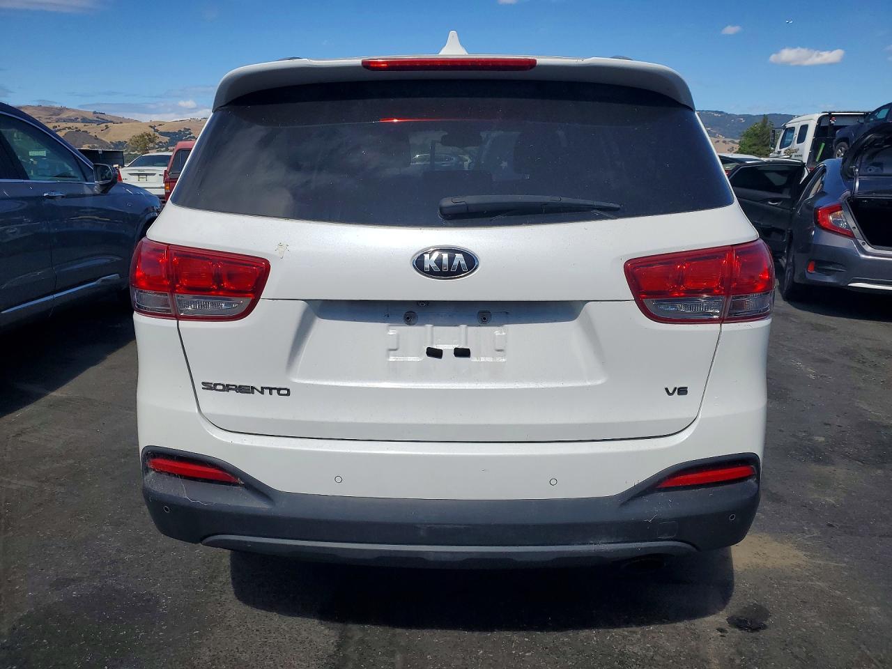 2017 KIA SORENTO