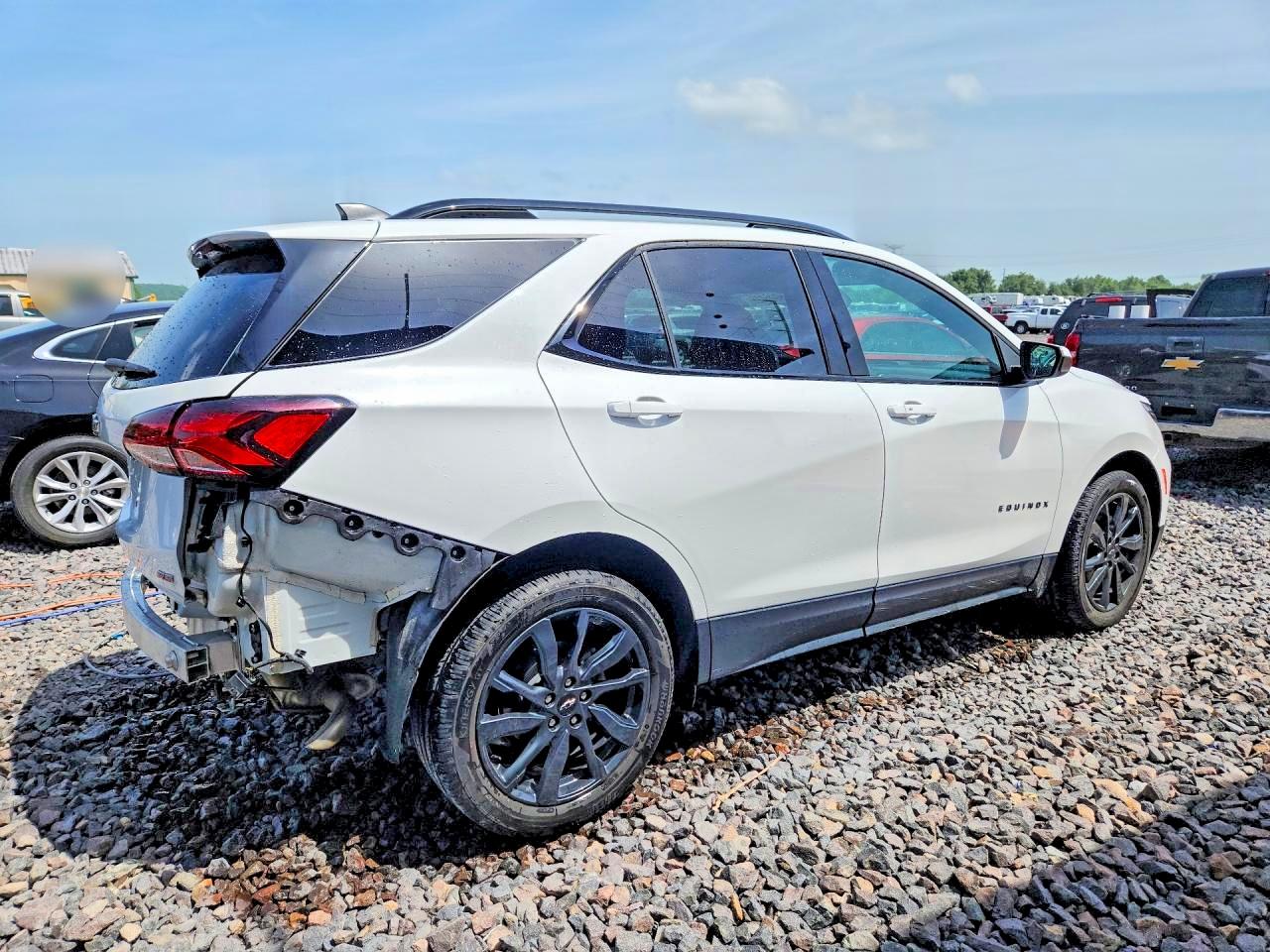 2022 CHEVROLET EQUINOX