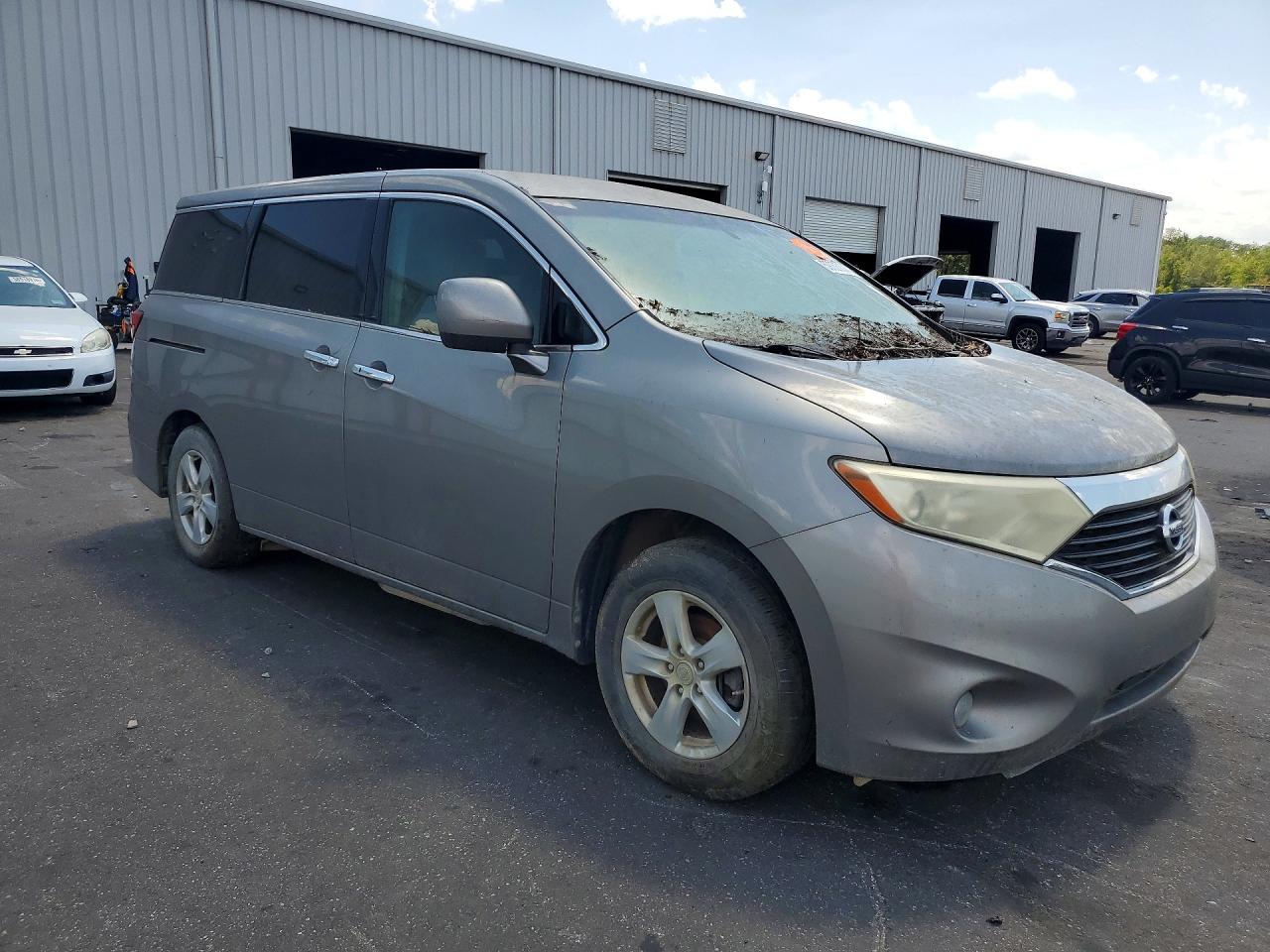 2011 NISSAN QUEST