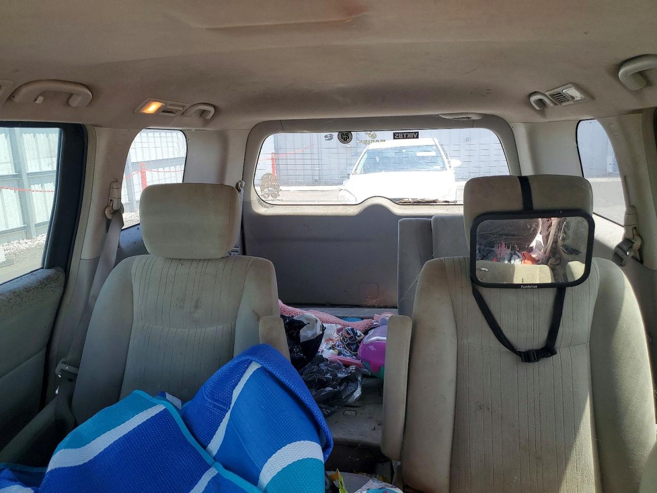 2011 NISSAN QUEST