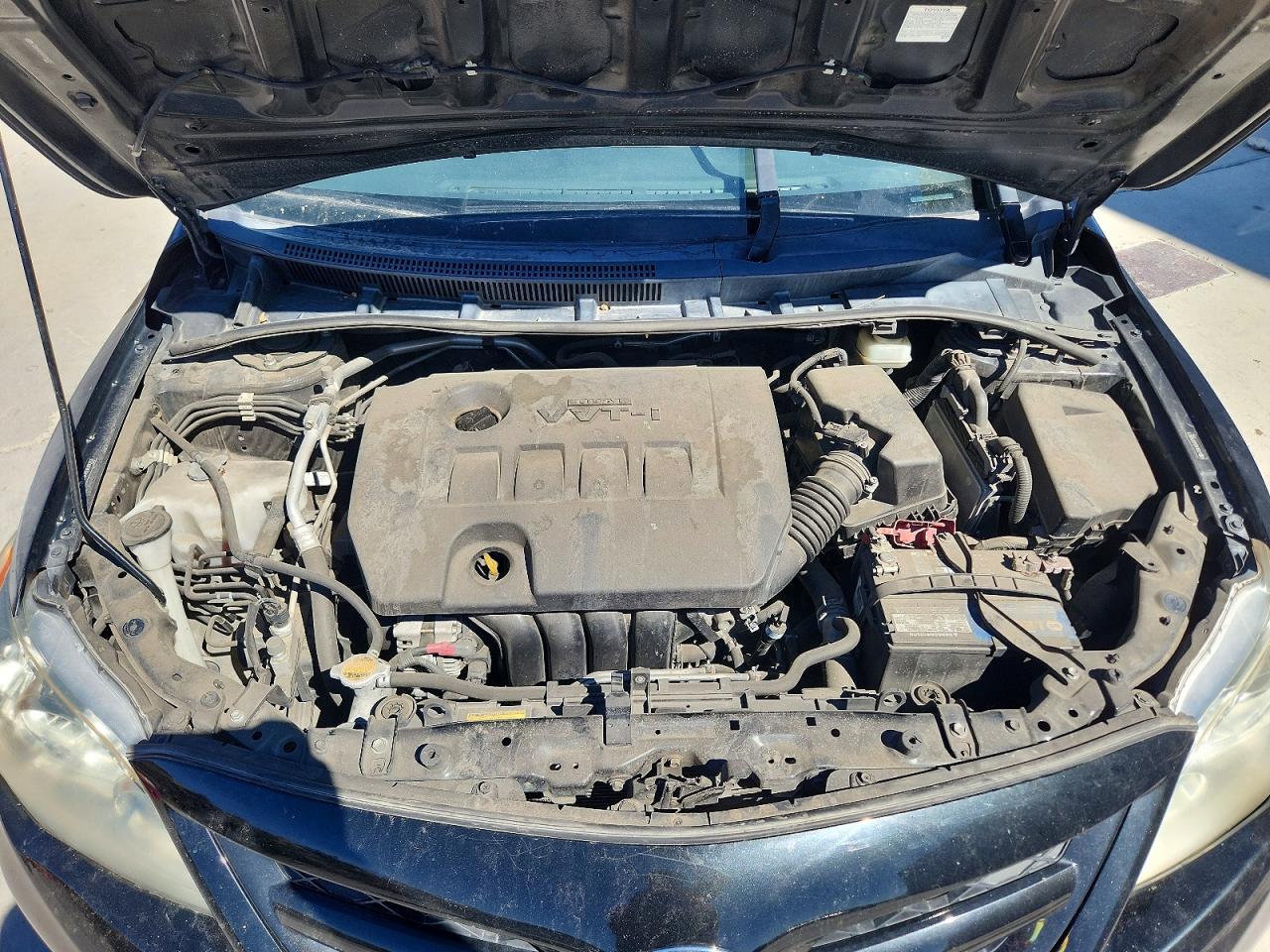 2011 TOYOTA COROLLA