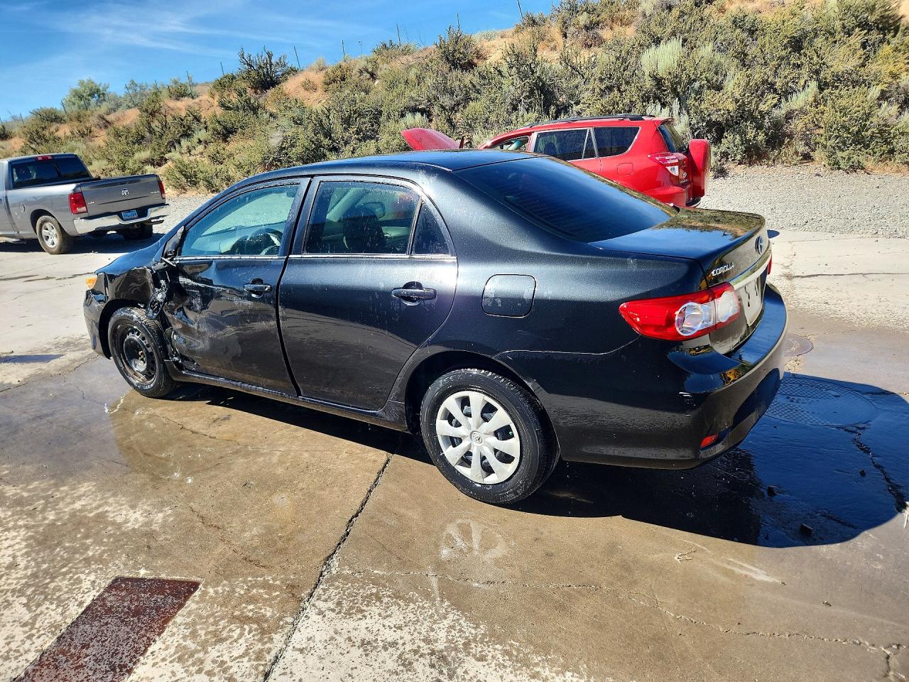 2011 TOYOTA COROLLA