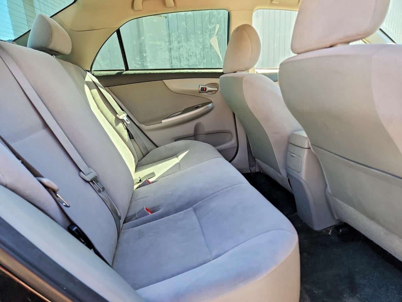 2011 TOYOTA COROLLA