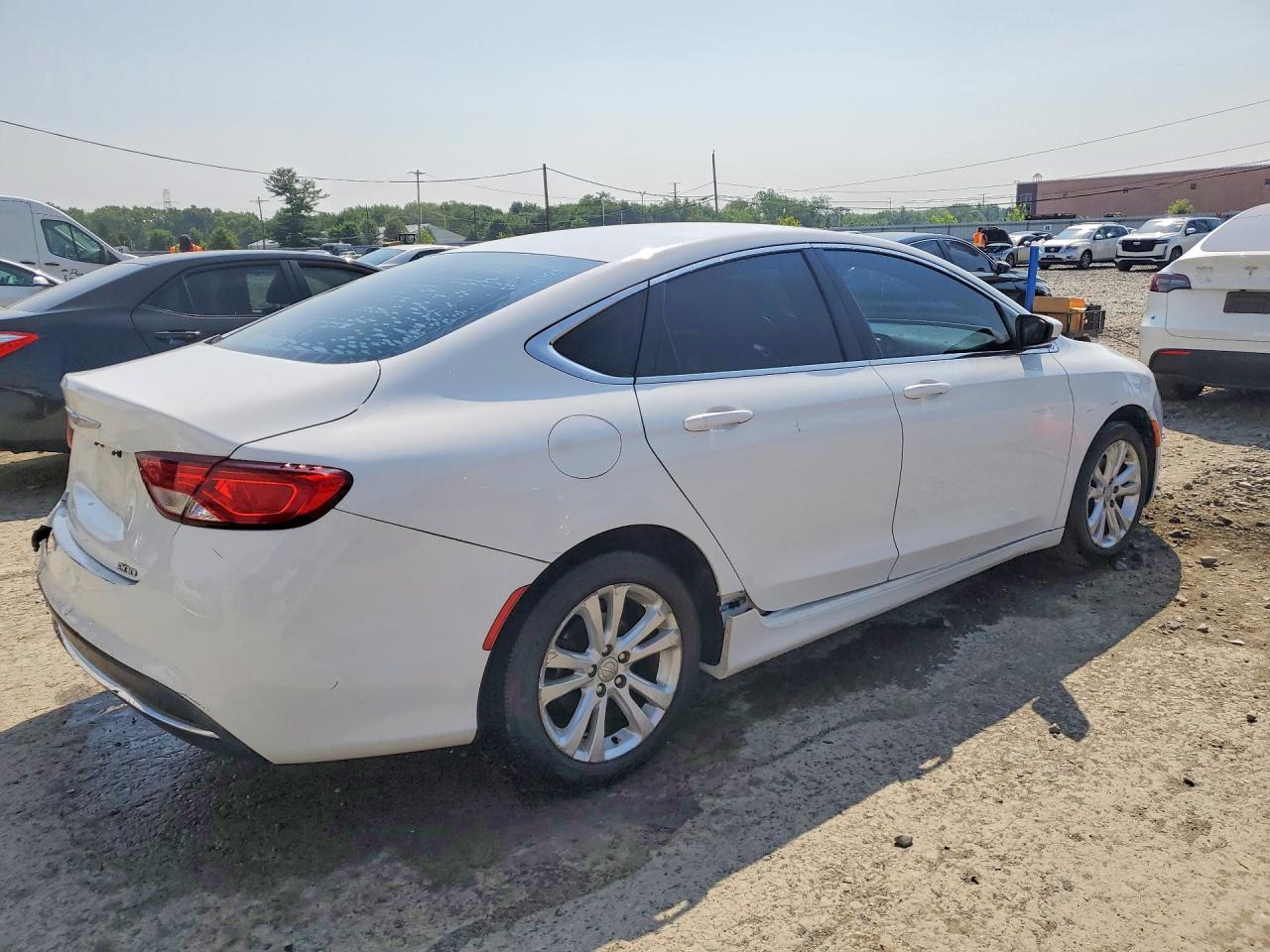 2015 CHRYSLER 200