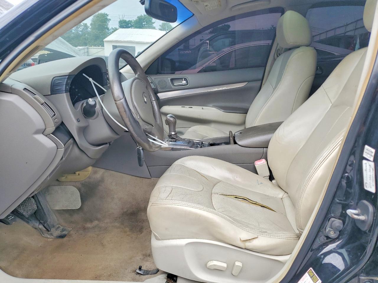 2012 INFINITI G25