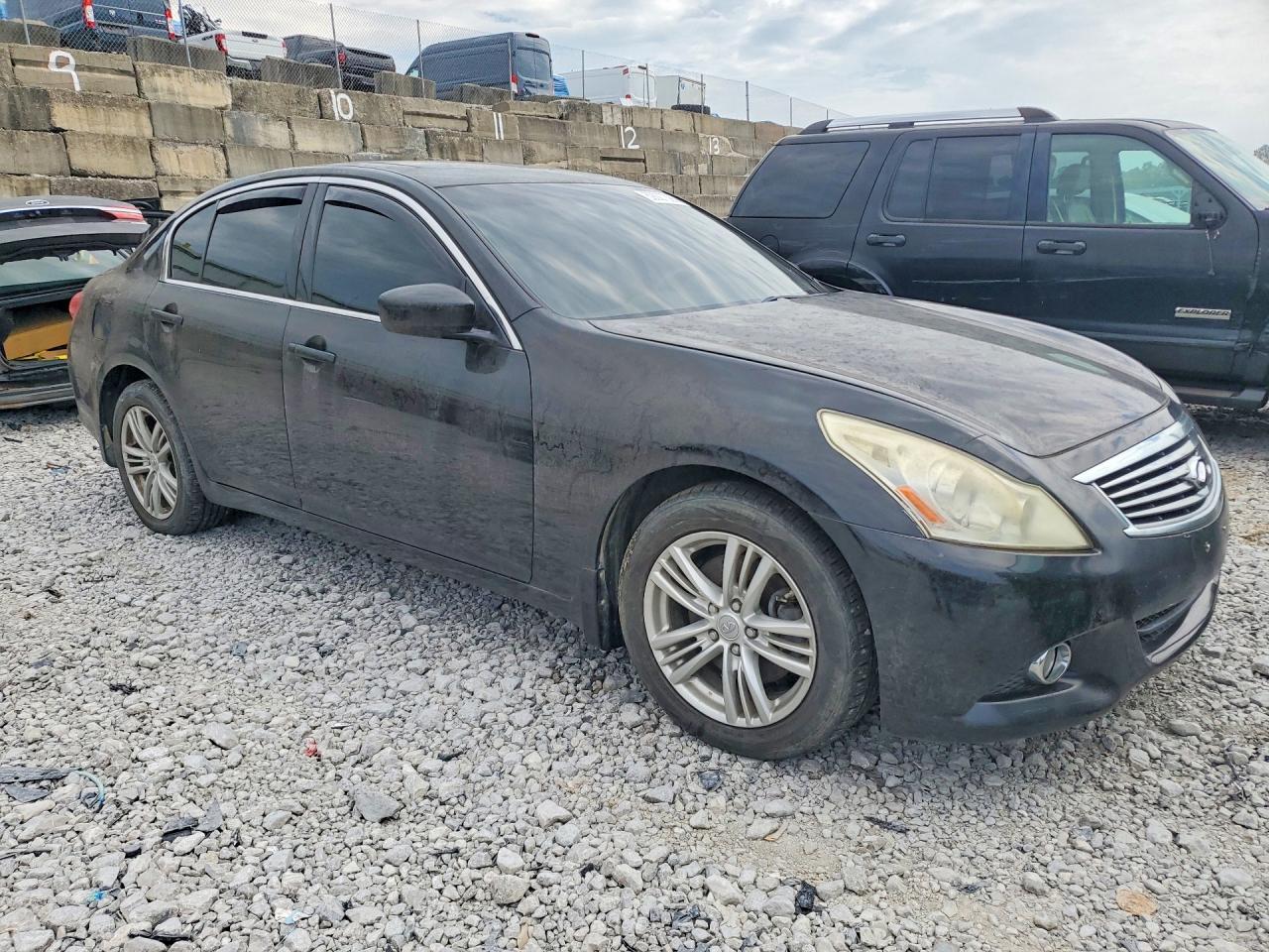 2012 INFINITI G25