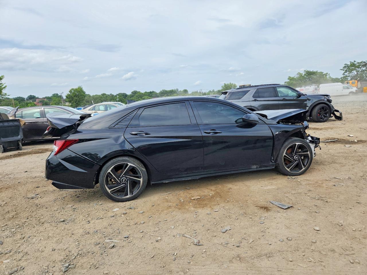 2023 HYUNDAI ELANTRA