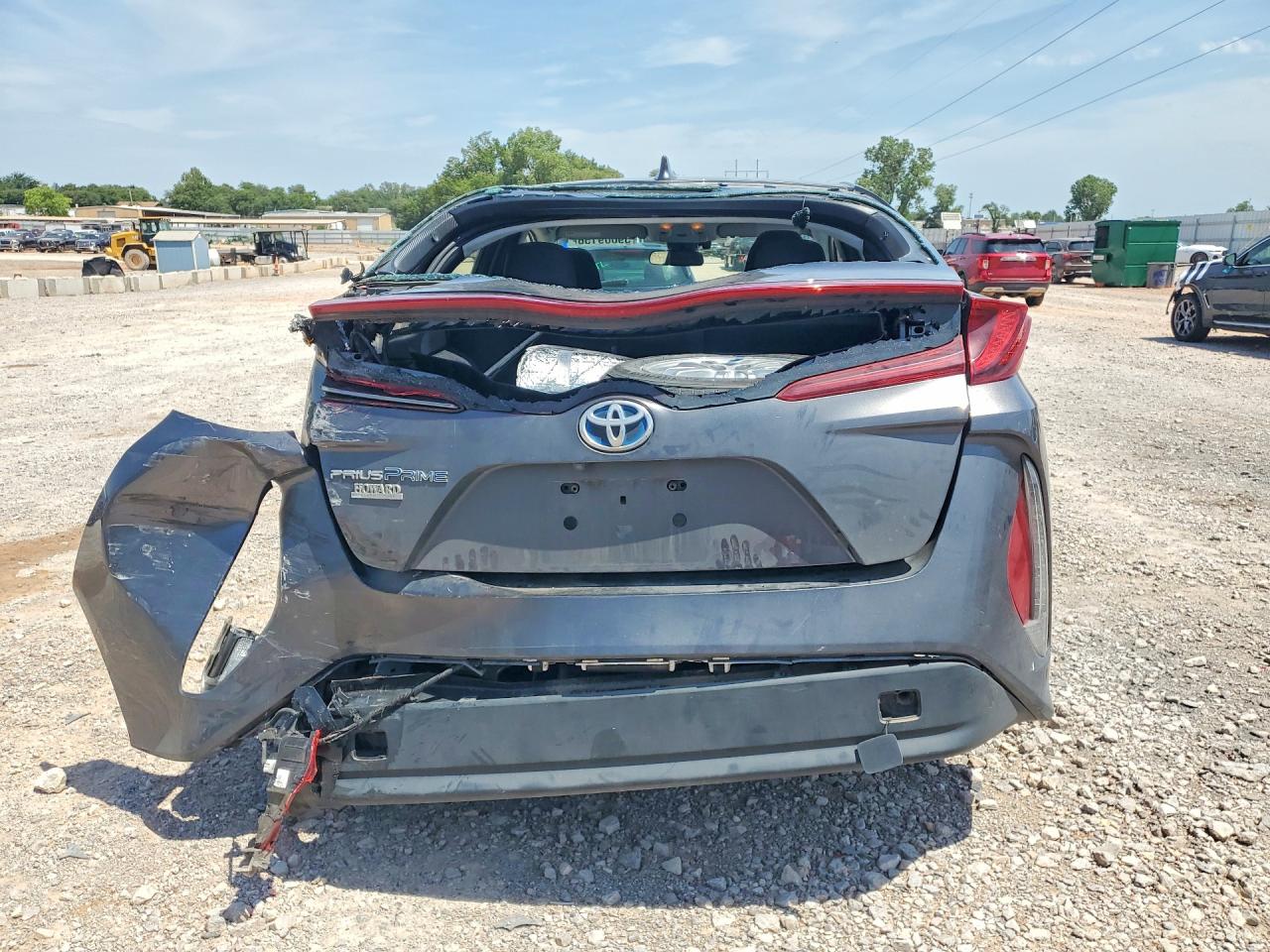 2017 TOYOTA PRIUS
