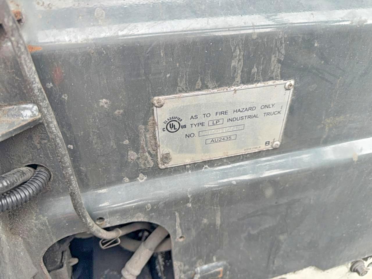 2016 UNICARIERS FORKLIFT