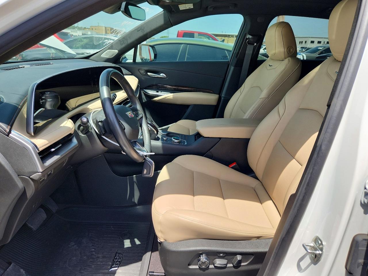 2024 CADILLAC XT4