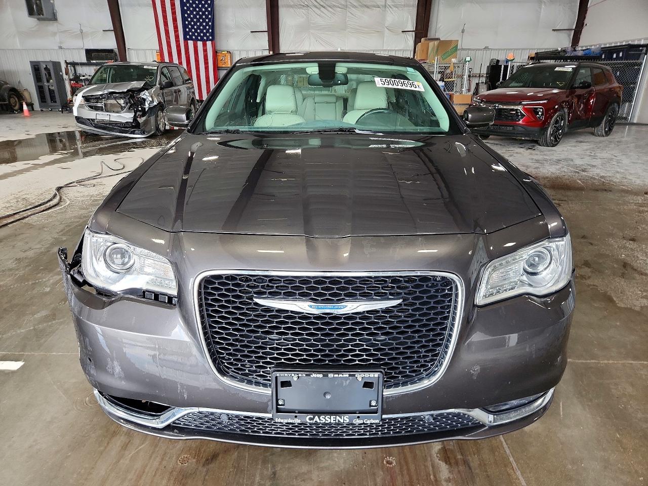 2015 CHRYSLER 300