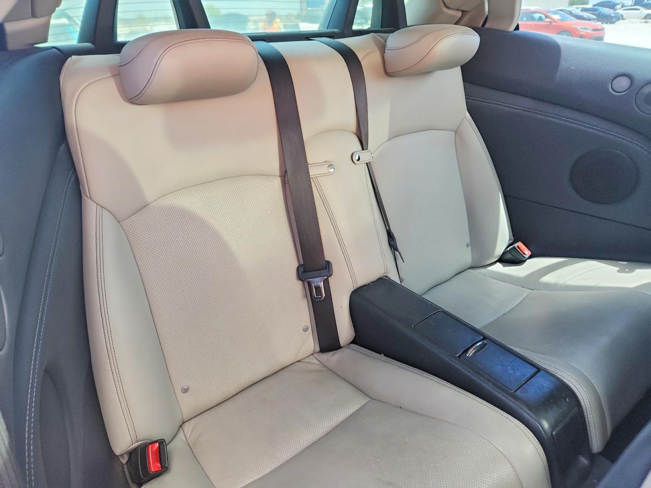 2012 LEXUS IS