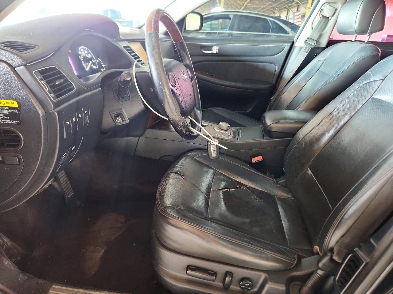 2011 HYUNDAI GENESIS