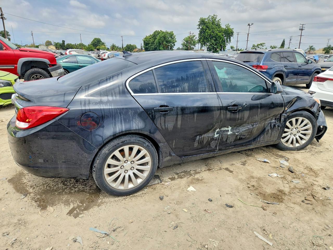 2011 BUICK REGAL