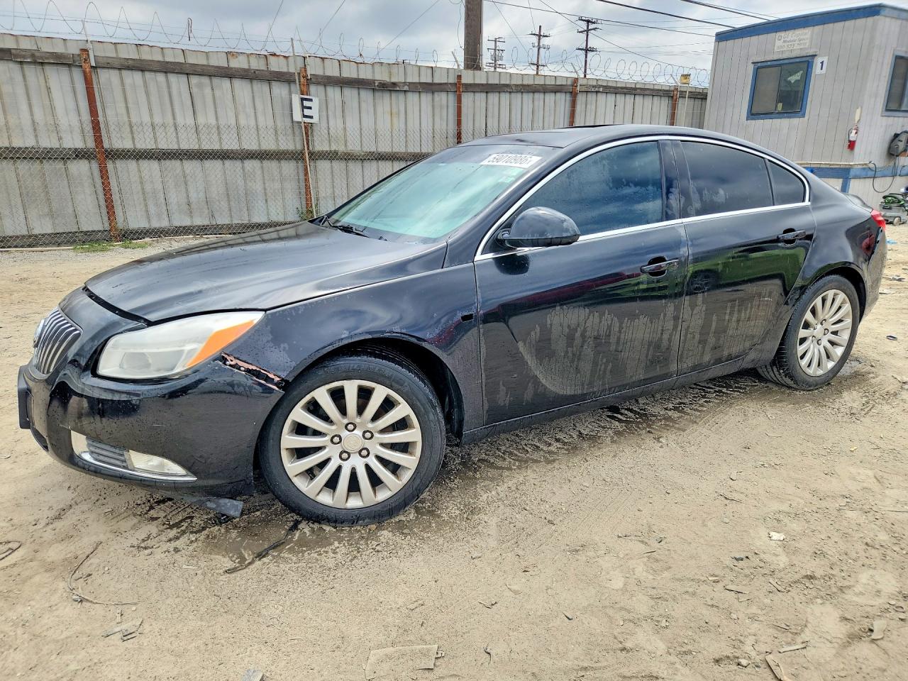 2011 BUICK REGAL