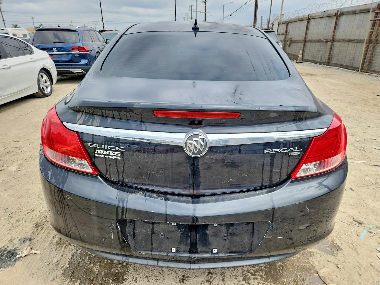 2011 BUICK REGAL