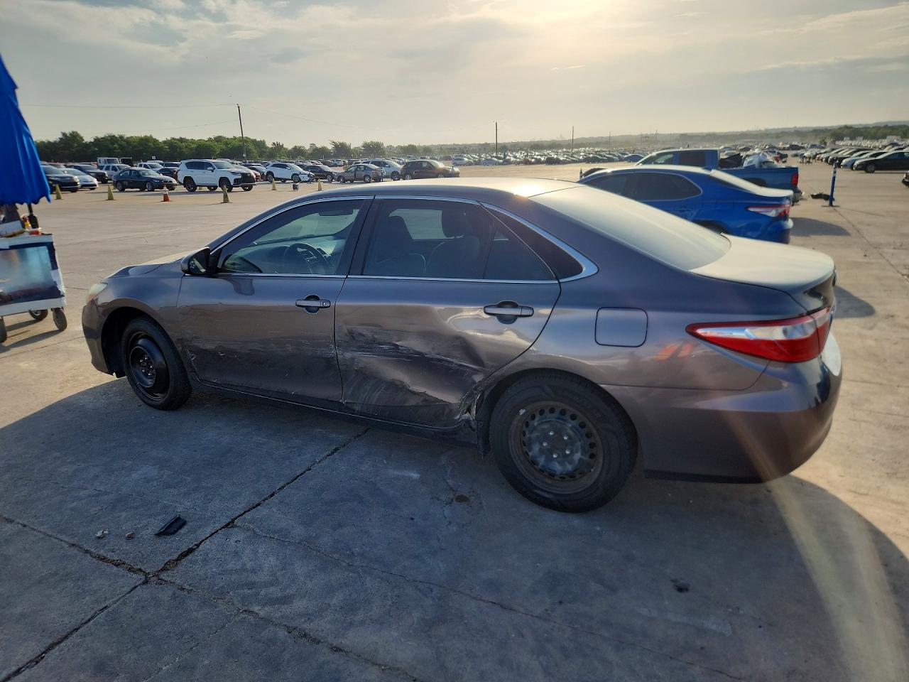 2017 TOYOTA CAMRY
