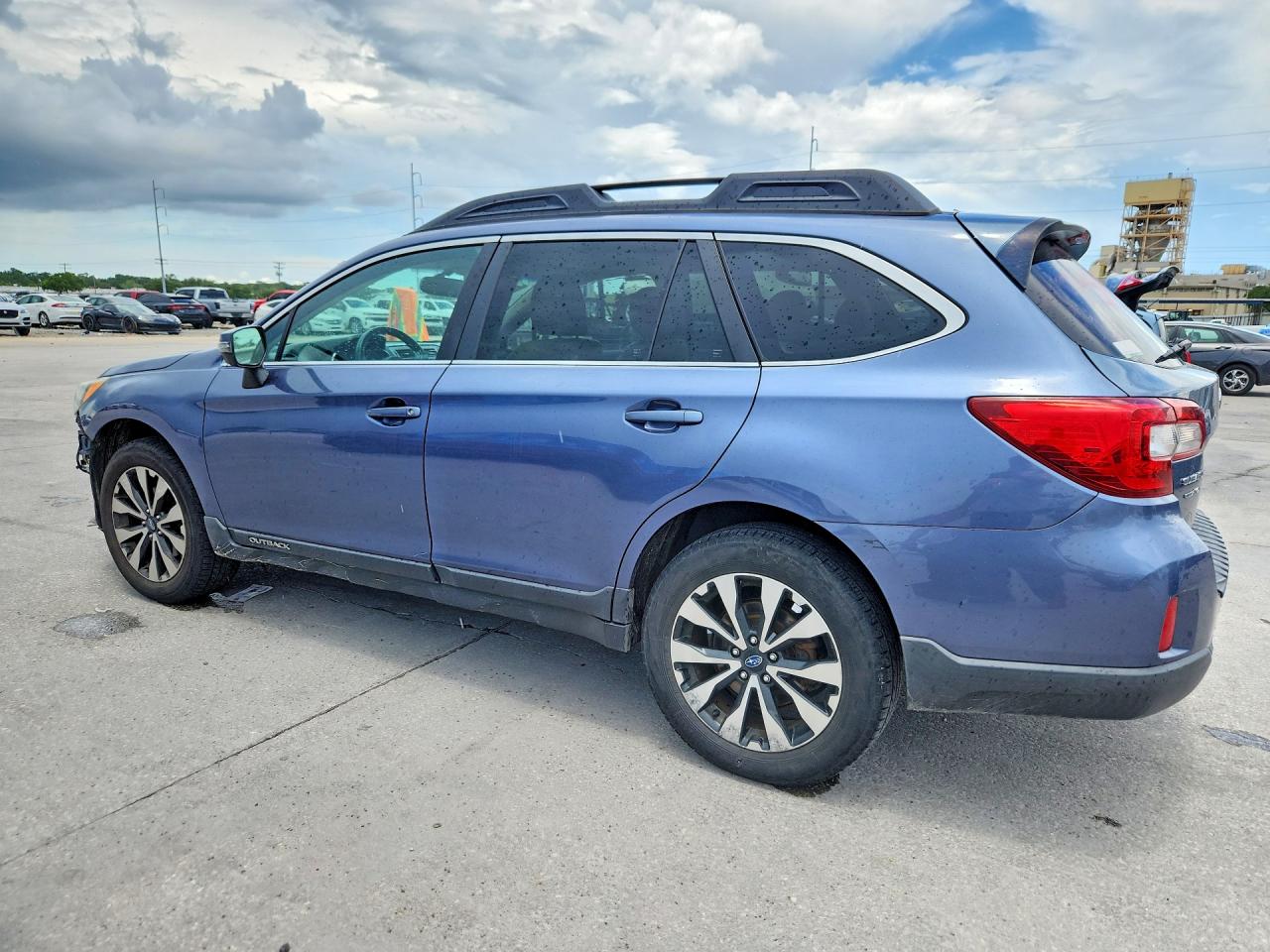 2015 SUBARU OUTBACK