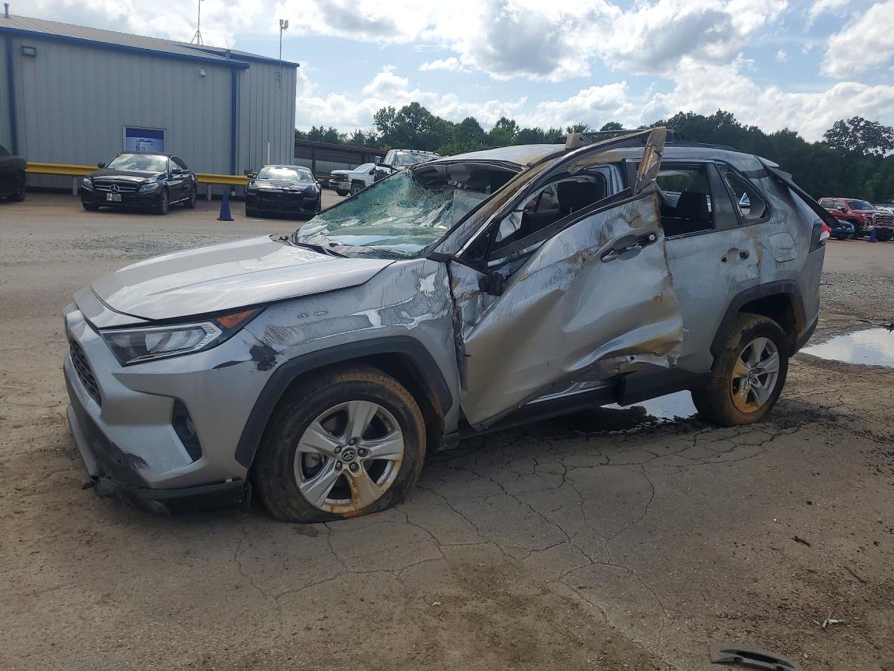 2020 TOYOTA RAV4