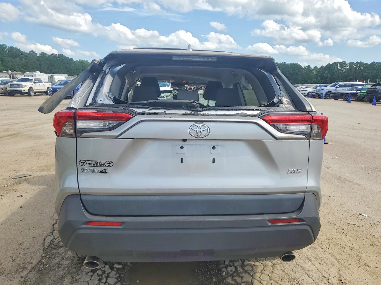 2020 TOYOTA RAV4