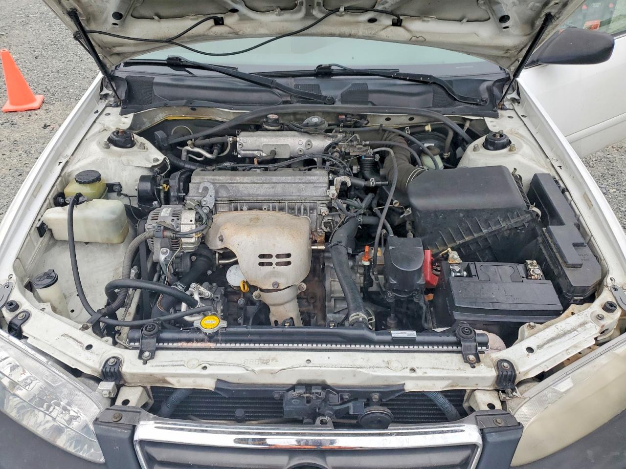 2000 TOYOTA CAMRY