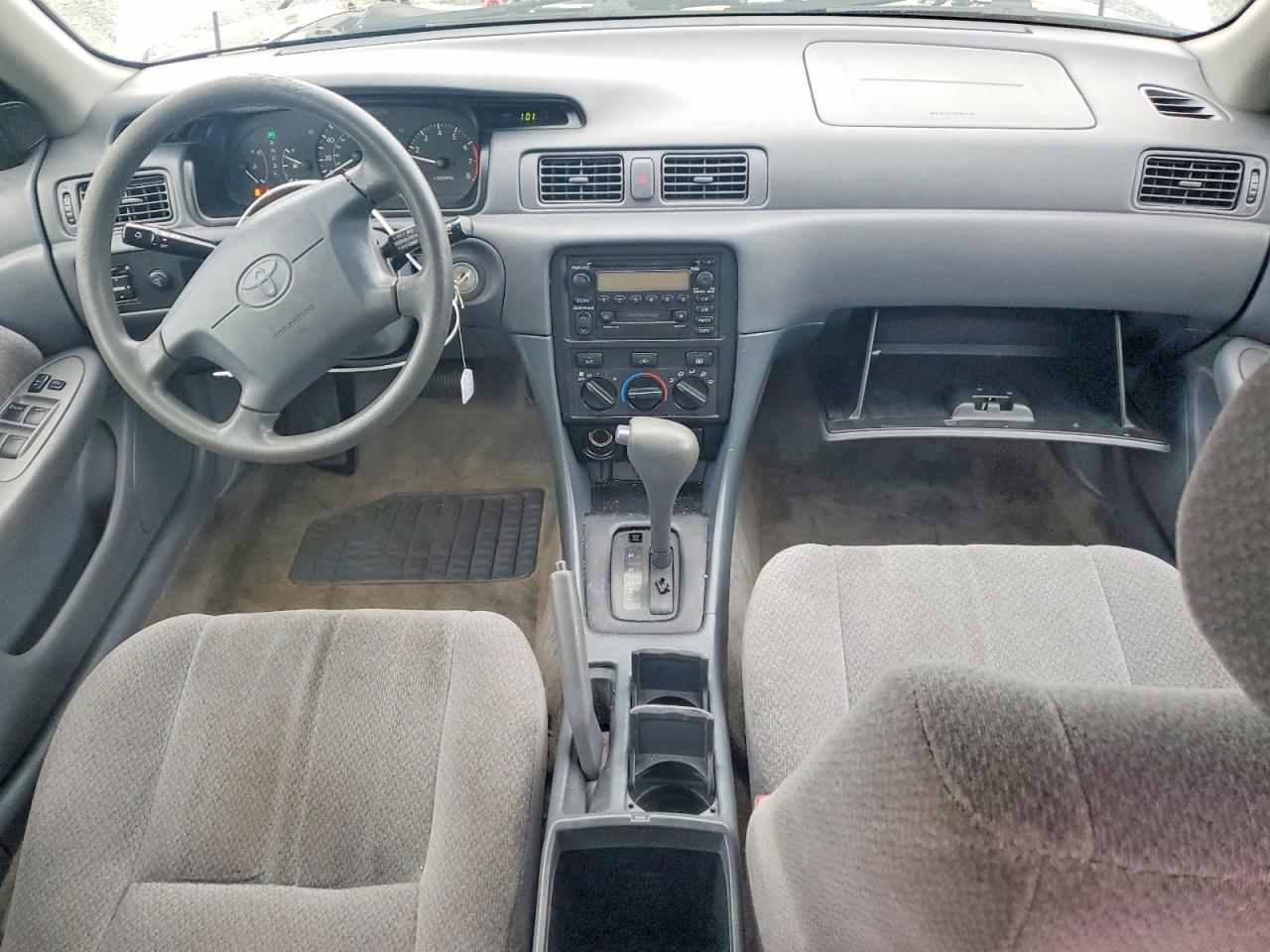 2000 TOYOTA CAMRY