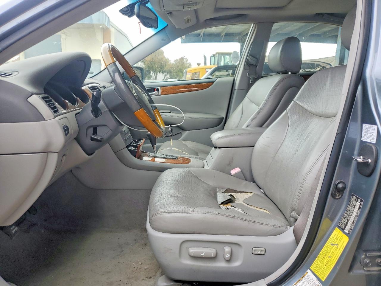 2005 LEXUS ES330