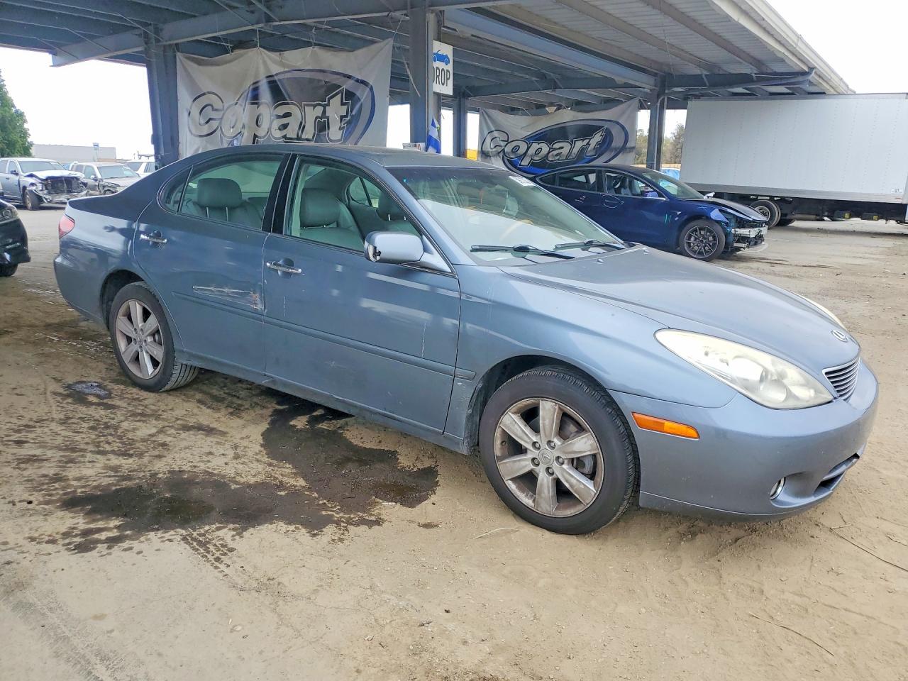 2005 LEXUS ES330