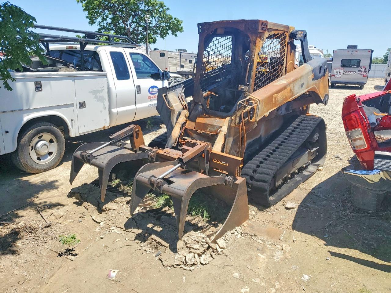2023 JOHN DEERE 331G
