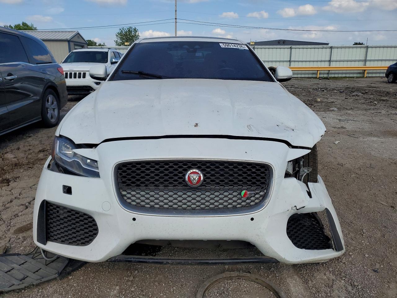 2017 JAGUAR XF