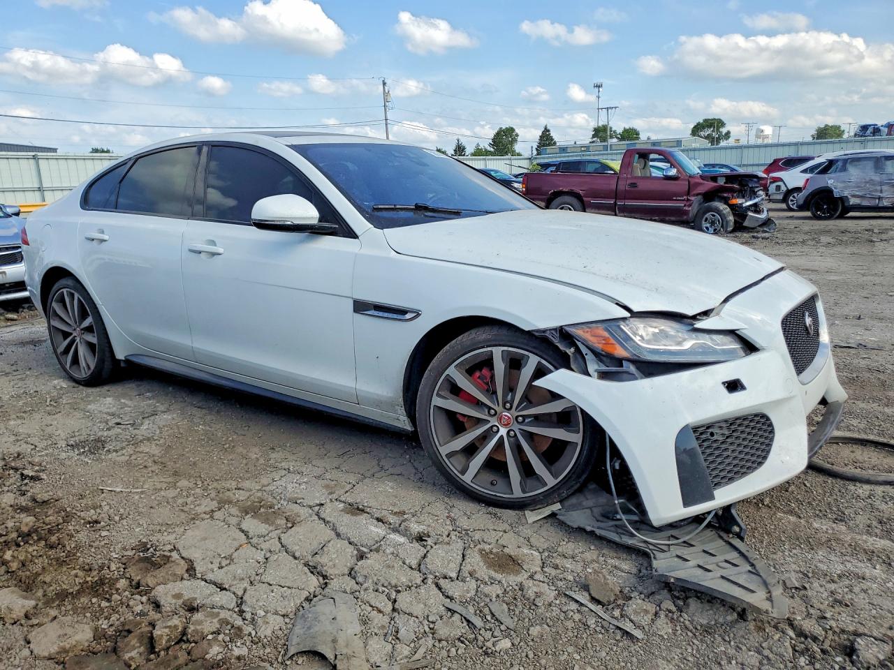 2017 JAGUAR XF