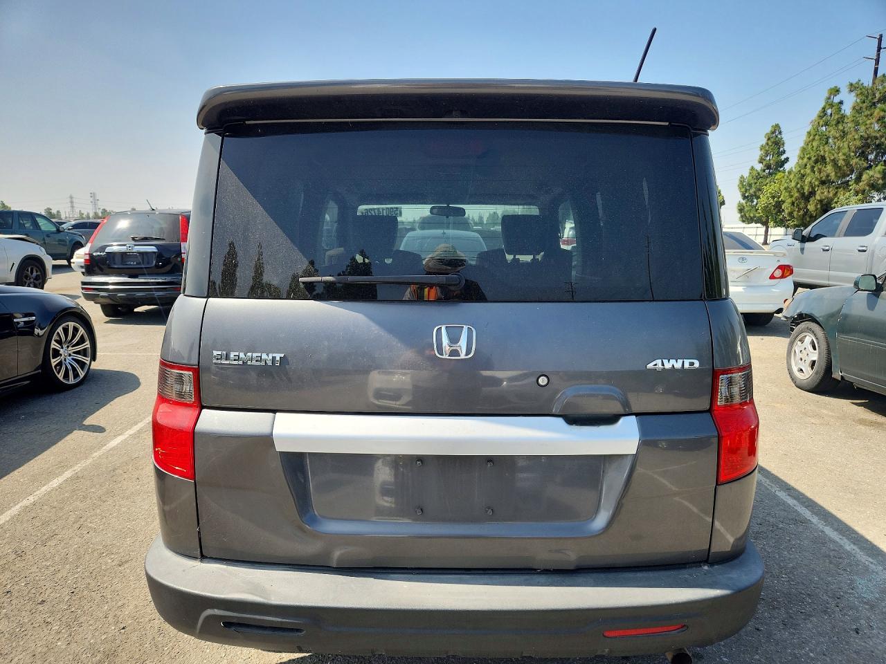 2011 HONDA ELEMENT