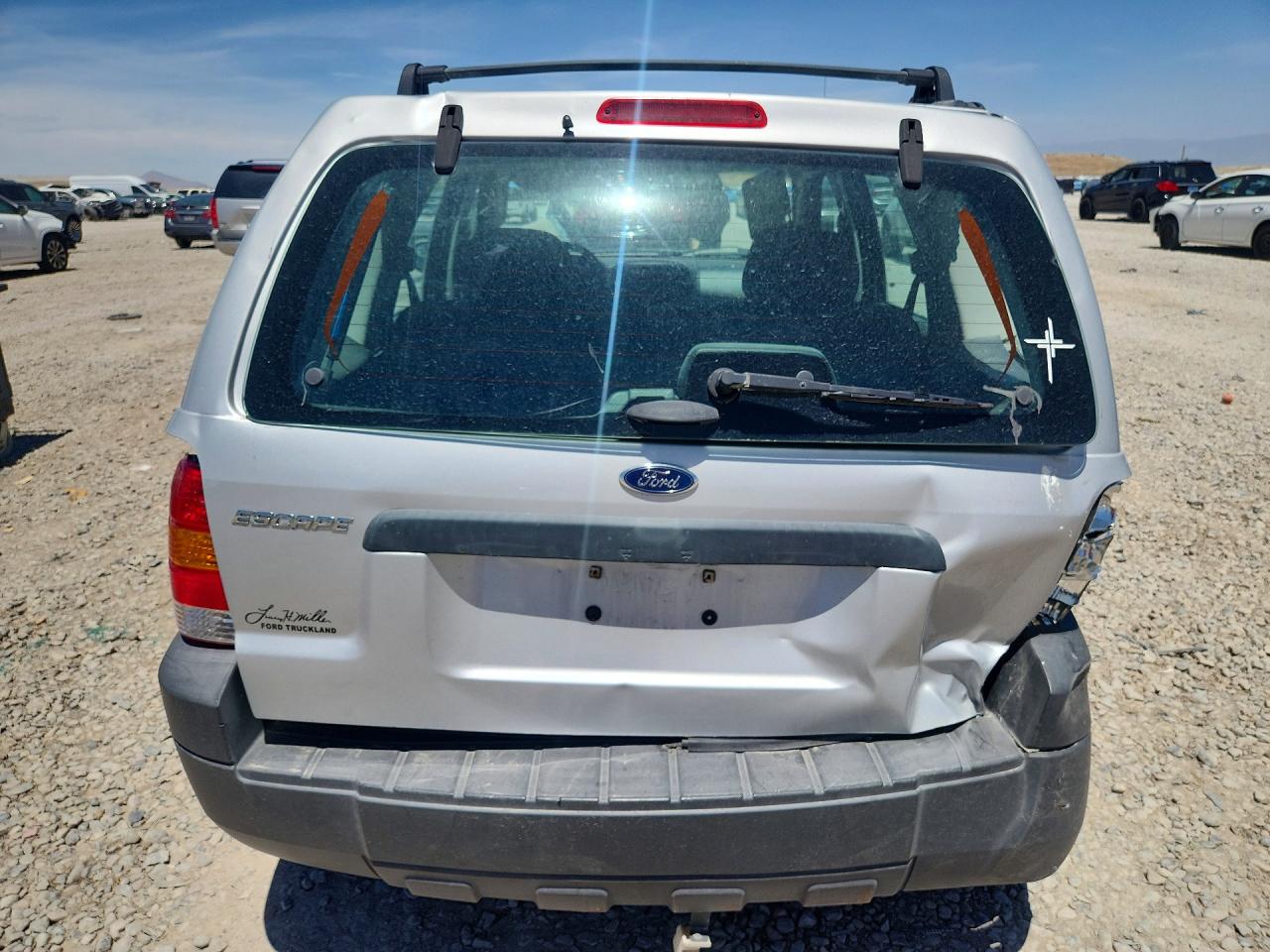 2005 FORD ESCAPE
